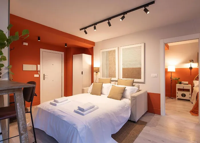 Steps From The Alhambra, Private Terrace & Ac * Granada