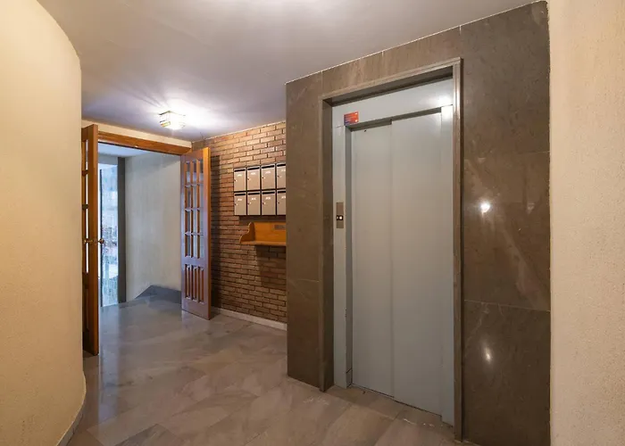 Steps From The Alhambra, Private Terrace & Ac Apartment *