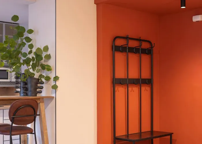 Steps From The Alhambra, Private Terrace & Ac Apartment