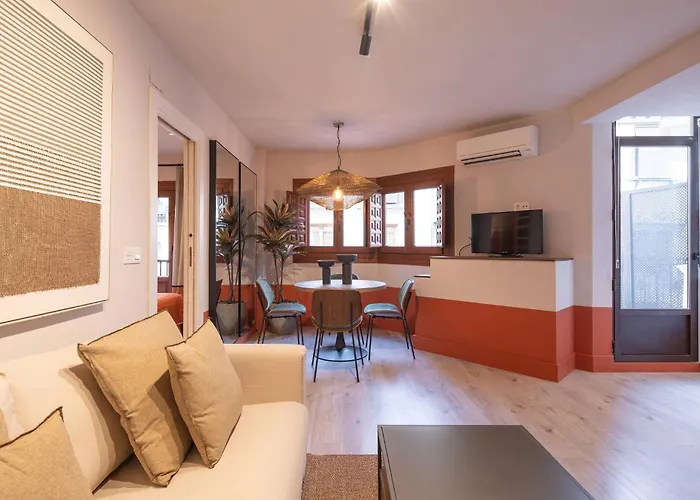 Steps From The Alhambra, Private Terrace & Ac Apartment