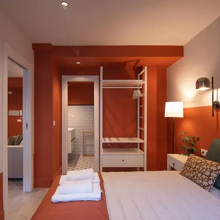 Apartment Steps From The Alhambra, Private Terrace & Ac Granada
